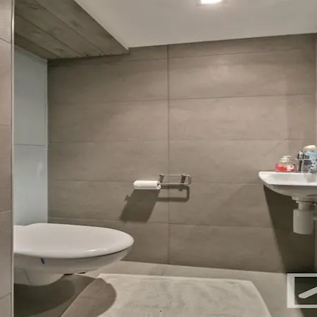 Duplex In Steps From Seafront Blankenberge