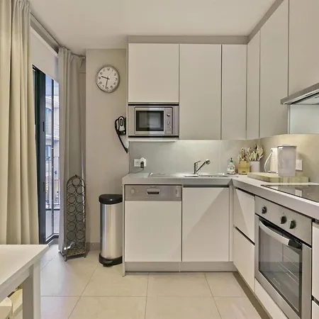 Daire Duplex In Steps From Seafront Blankenberge