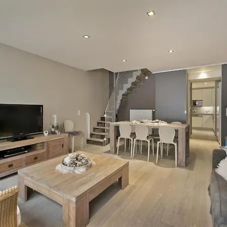 شقة Duplex In Steps From Seafront بلانكنبرخ